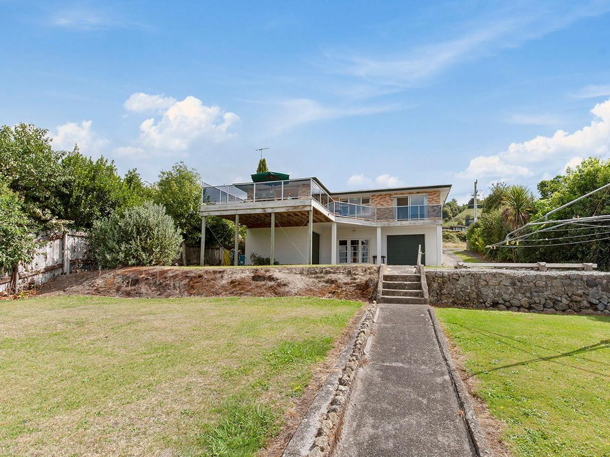 Lofty Lakeviews - Acacia Bay Holiday Home Lago Lago Taupo Exterior foto